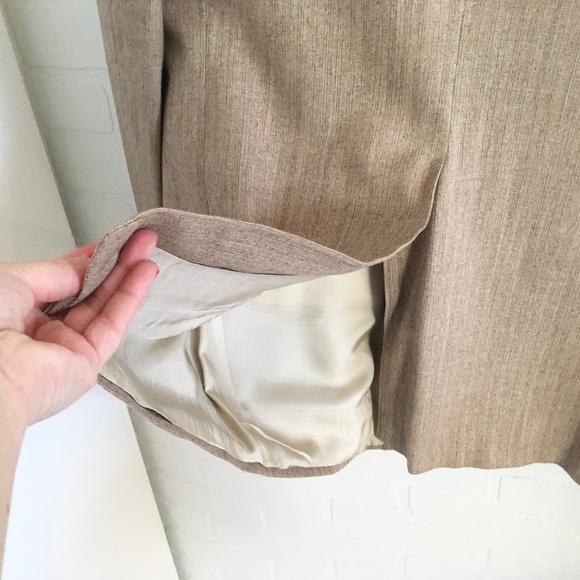 Vintage Men’s Blazer Rare Samuelsohn Beige Tan Pinstripe 2 buttons Pockets 44R - Picture 8 of 15